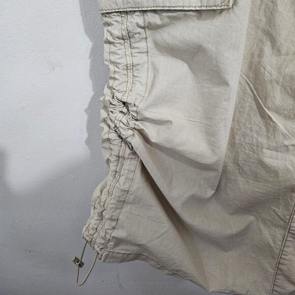 Garage Tan Maxi Mid-Rise Cargo Parachute Skirt. Size Small. - Picture 6 of 8